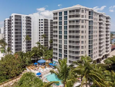 50 Shades of White - Gullwing #805 - 6620 Estero Blvd condo