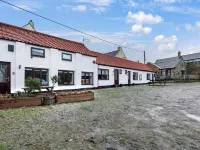 Fisherman's Nook - North East Escapes Hotels in Seahouses