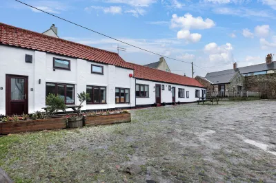 Fisherman's Nook - North East Escapes Hotels near Seahouses Harbour