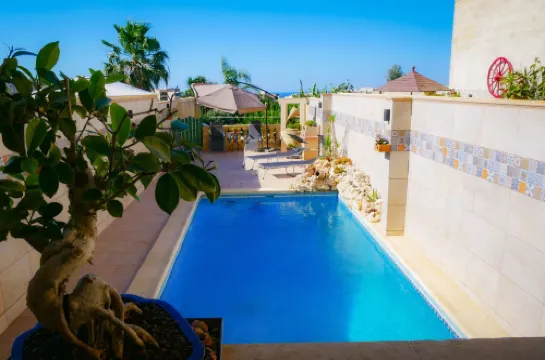 Narcisa Farmhouse B&B