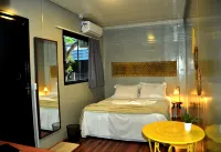 Innbox - Porto Belo فنادق في Porto Belo