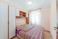 Apartments Hudic