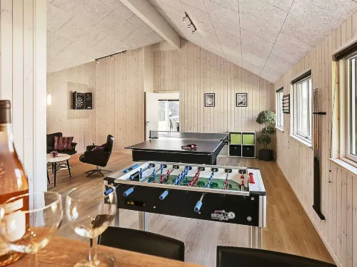 Luxury Villa with Pool - by Traum Ferienwohnungen Hotels in Vejby