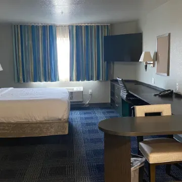 Extended Studio Hotel Ontario