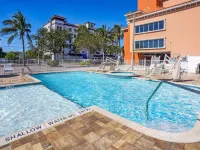 Madeira Bay Resort I 1505 Hotels in Madeira Beach