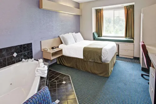 Microtel Inn & Suites by Wyndham Statesville Các khách sạn ở Statesville