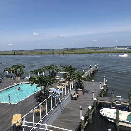 Fairfield Inn & Suites Chincoteague Island Waterfront