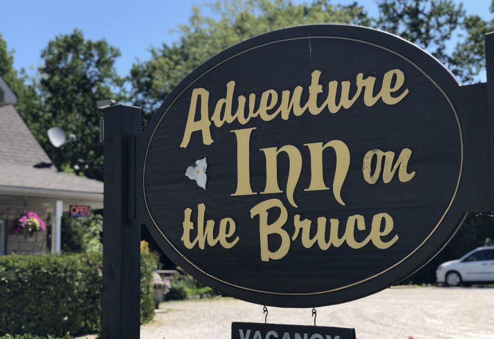 Adventure the Bruce Inn 객실 전경