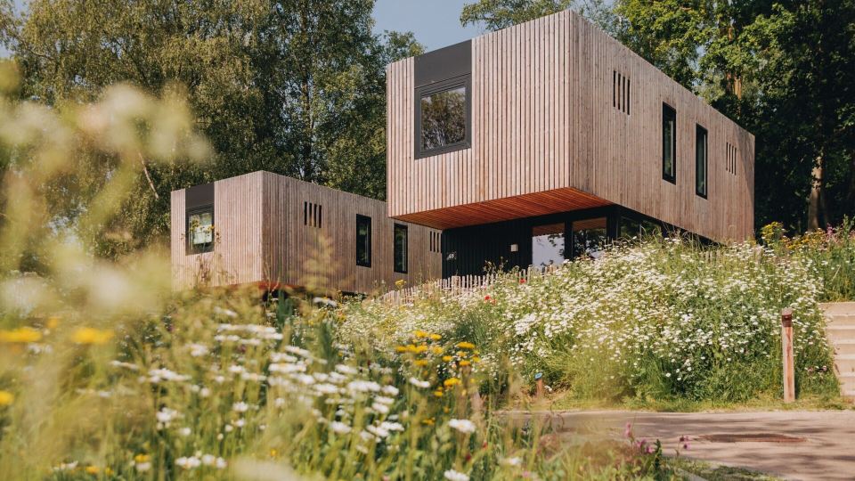 Beautiful Lodge in Gulpen with Garden