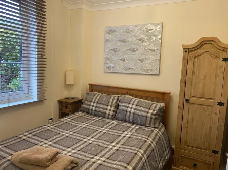 Waterfront House in the Heart of St Neots