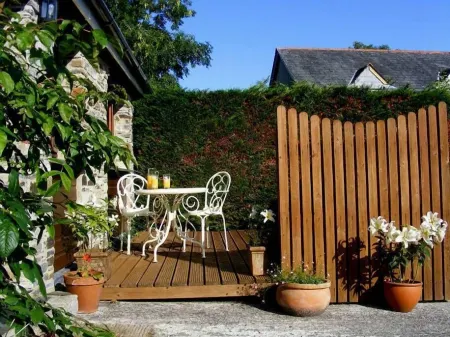 Lobhill Farmhouse Bed and Breakfast and Self Catering Accommodation