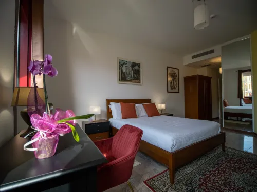 Ego' Residence Ferrara & City Center Apartment