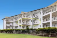 The Pool Resort Kingscliff - Private Apartments by Holiday Management Company Hotel a Kingscliff