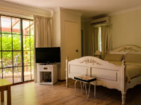 シエナ ロッジ ヤリンガップのホテル