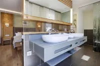 Landhotel Schwab - by Homekeepers Hotels in Dettelbach
