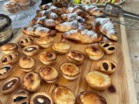 コルテ・ラルゴ・ラウロ・ディモーレ&スパ ウジェントのホテル