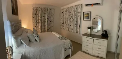 Fully Equipped New 3Br Apt–dt–2Mins to the Beach