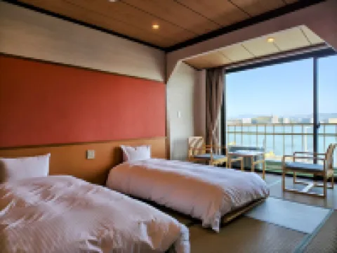 夕景湖畔水天閣旅館 Little Piece附近的飯店