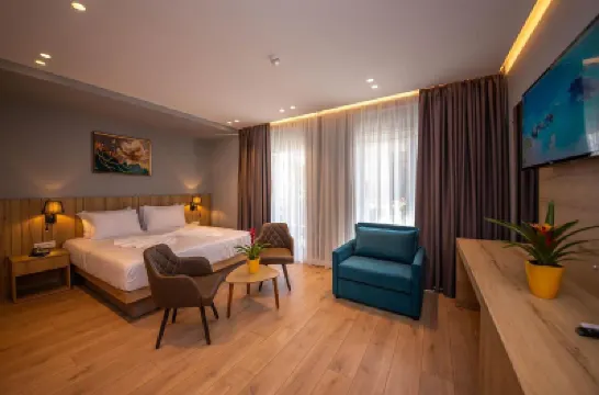 Azure Inn Hotel Hotel di 