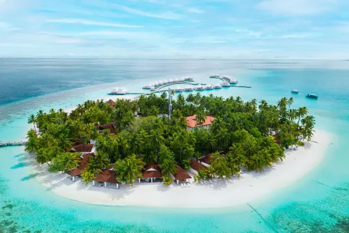 Diamonds Athuruga Maldives Resort & SPA Hotels in Moofushi