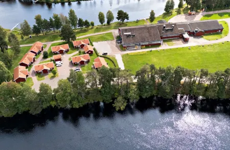 First Camp Moraparken Hotel Отели в г. Мора