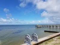 Majestic Sunsets and Soundfront Access - Beautiful Coastal Retreat