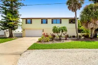 Newly-Renovated, Dog-Friendly Home w/ Private Heated Pool & Streaming Services