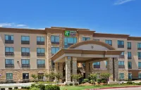 Holiday Inn Express & Suites Dallas NE - Allen Các khách sạn ở Allen