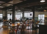 Trendy Loft in Historic Downtown Newark- Local Discounts!
