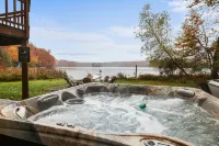 Lake Front,  Ski,Hot Tub, Fire Pit, FP, Boats