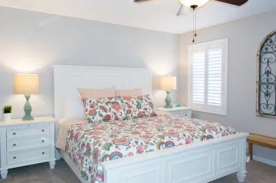 4 minutes to Liberty University Hotels near Lynchburg Regional Airport