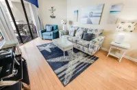 2 Bedroom Ocean Views, Pools, Sands, Ocean Annies! Hotels in Horry County