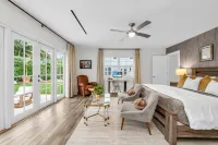 Private Beach Access and Tranquil Oasis - Luxurious Serene Escape