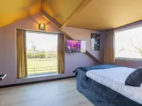 Villa Meer en Duin Hotels in Noordwijkerhout