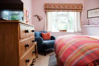 Bel and the Dragon-Cookham Hotels in Cookham