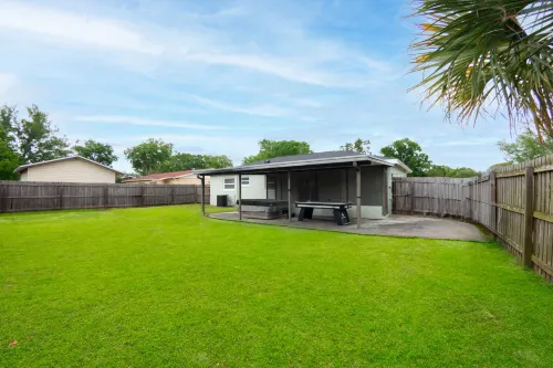 Delray Family House with Hot Tub Hotels in Riverview