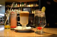 Hotel Elizabeth Ciudad Deportiva - С баром