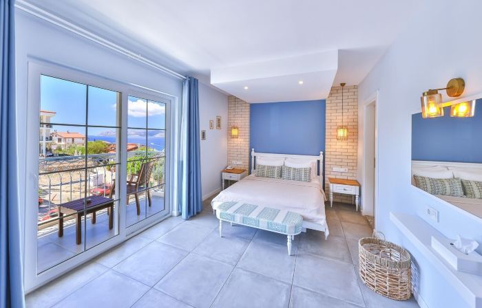 Luvi Kaş Otel (16+)