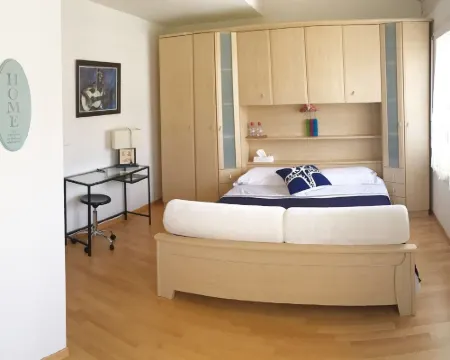 B&B Kelly Hotels in Prilly