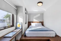 Filopappou Hill Suites by Athens Stay - balcony