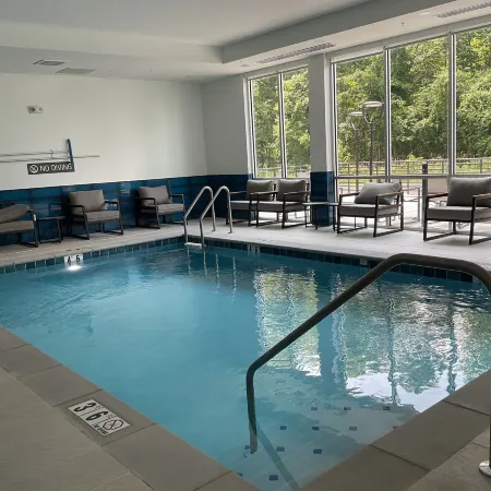 La Quinta Inn & Suites by Wyndham Manchester / Arnold AFB