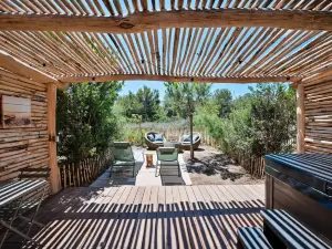 Le Hameau des Pesquiers Ecolodge & Spa, Curio Collection by Hilton
