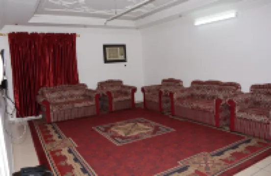 Al Eairy Furnished Apt Al Madinah 3