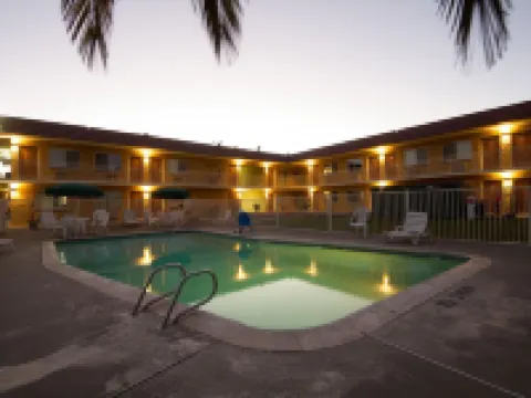 Rodeway Inn Wine Country Hotels in Sonoma County