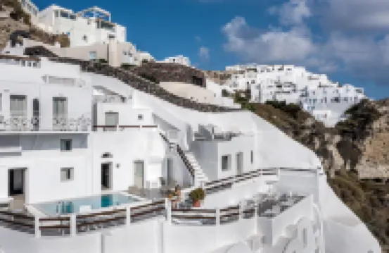 Caldera Premium Villas Hotels near Oia Caldera