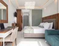 4-You Boutique