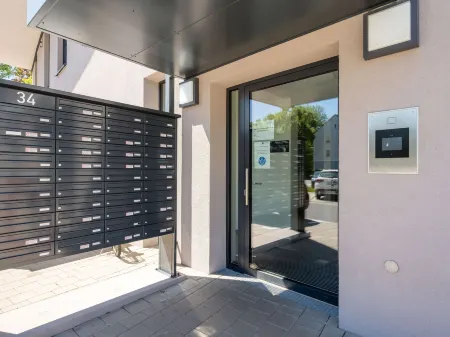 Limehome Trier Nikolaus-Leis-Straße Отели рядом с достопримечательностью «Базилика Константина»