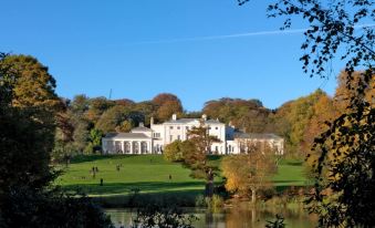 Charming Victorian Property with Aircon in Central London