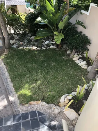 Orange Inn Knysna Отели в г. Книсна