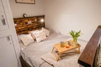 A Place in the Pennines Hotels in Delph